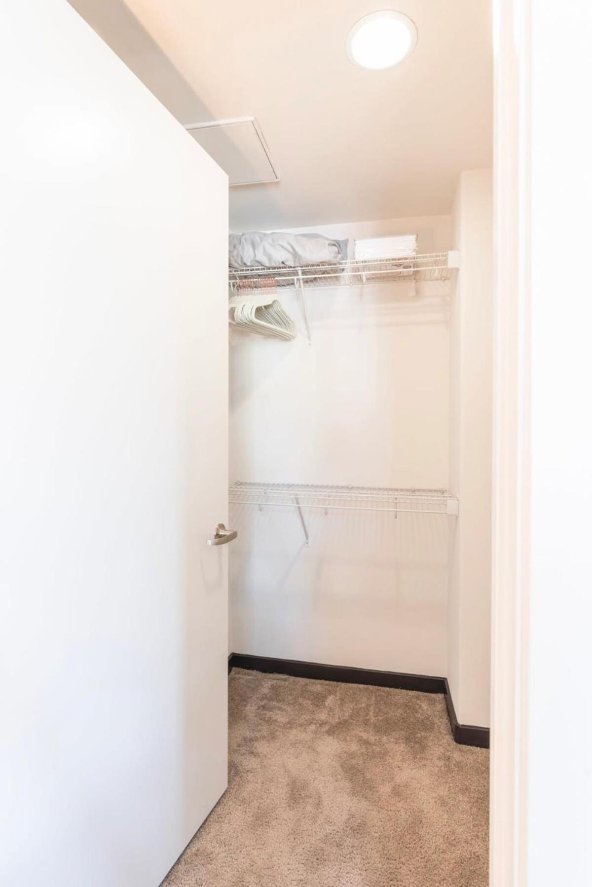 2br Modern Luxury Weho Appartement