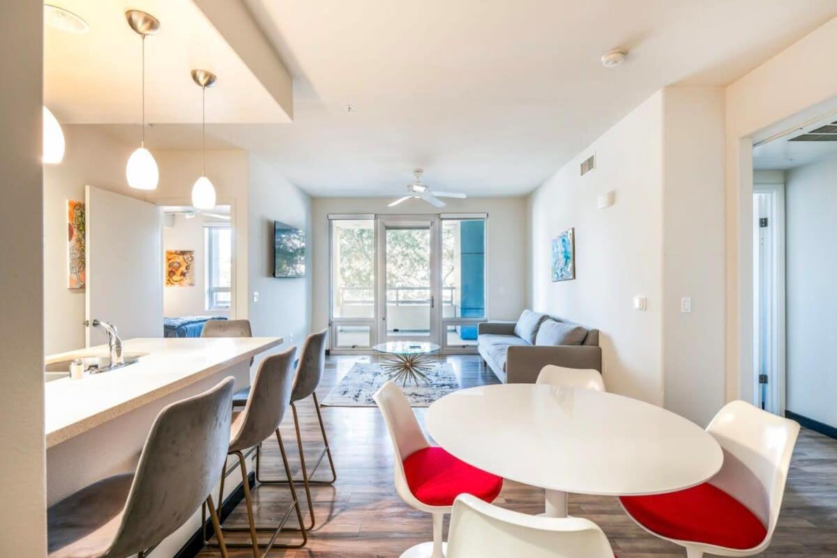 2br Modern Luxury Weho Appartement